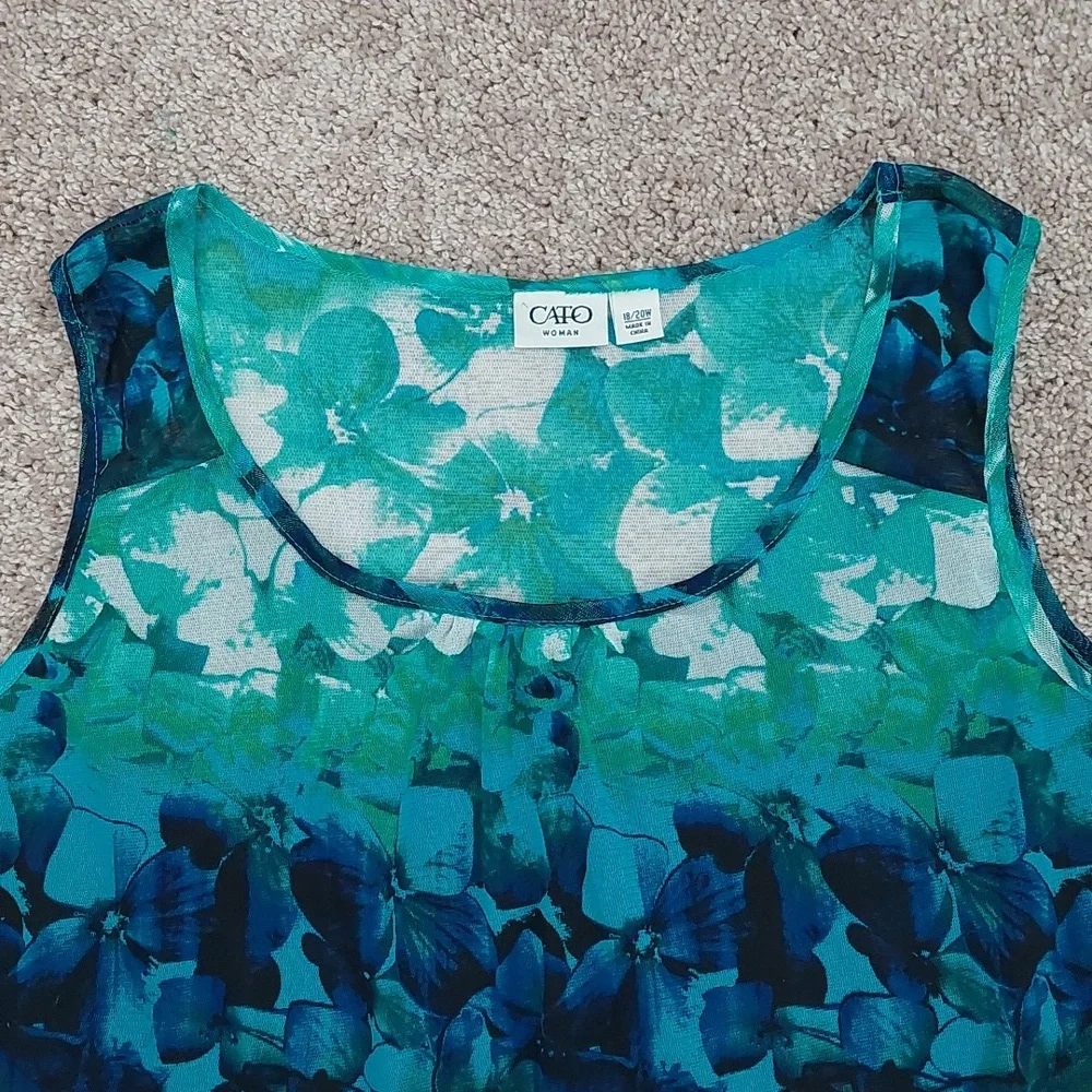 CATO pullover sleeveless blouse NWOT